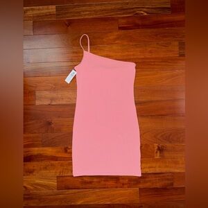 Pink Aritzia dress from TNA, size Small - never worn before